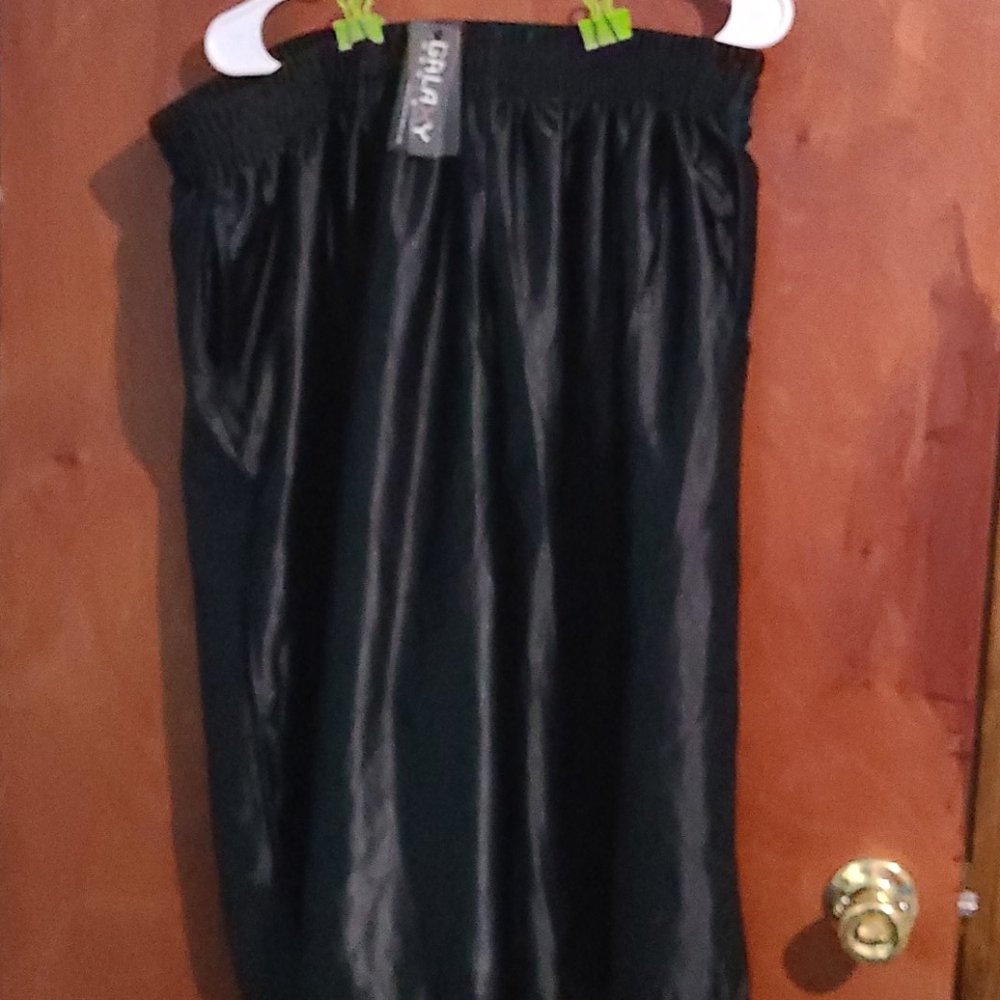 Mens black shorts 5X by galaxy